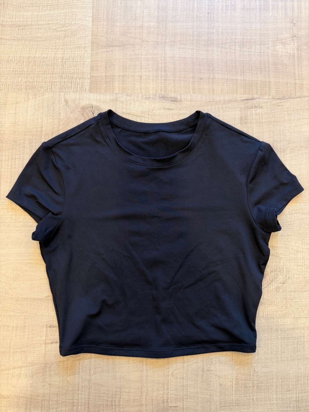 Alo Yoga Finesse Cropped Alosoft Jersey Top